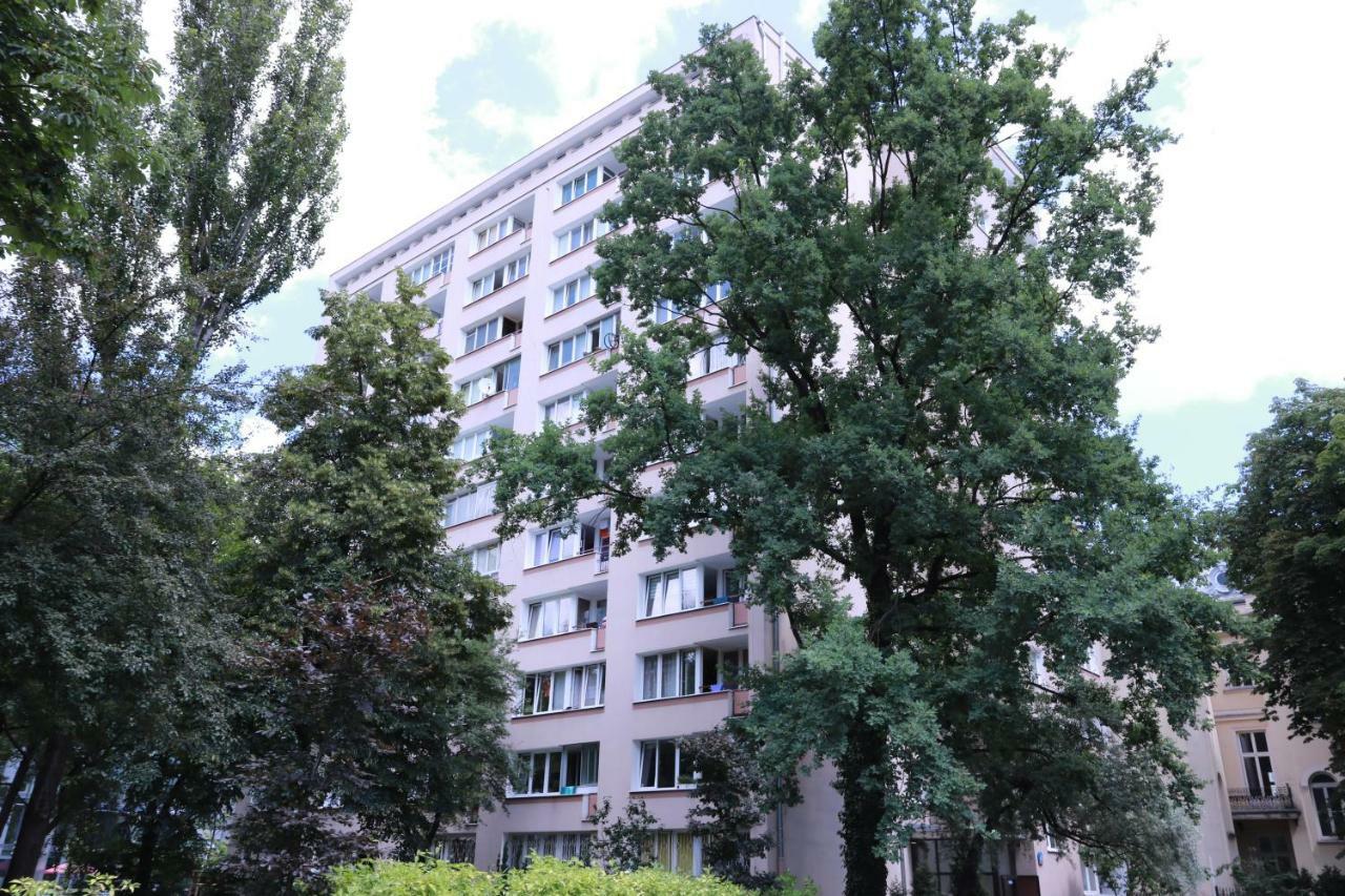 Chill & Explore By Cooee Apartments Varsovia Exterior foto