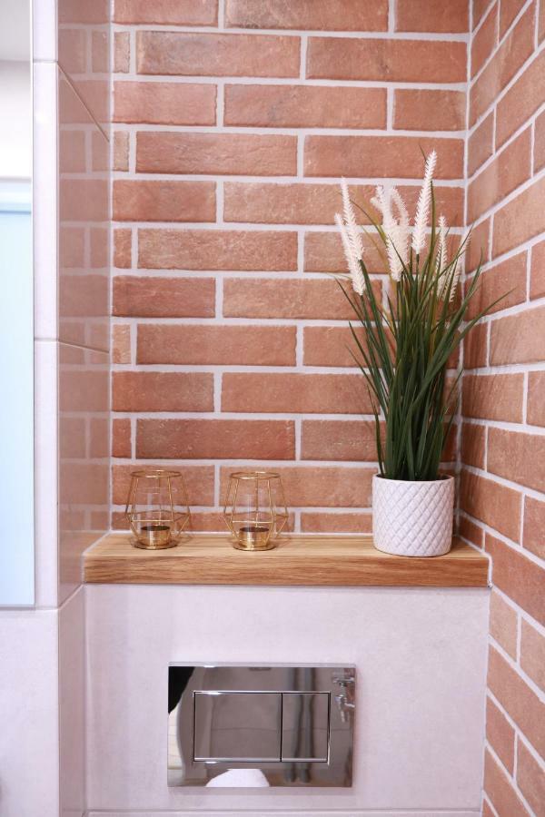 Chill & Explore By Cooee Apartments Varsovia Exterior foto
